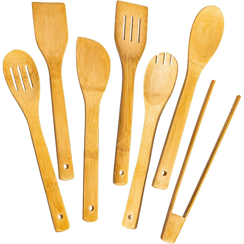 Una spatola di frittura di bambù è davvero migliore di una normale?